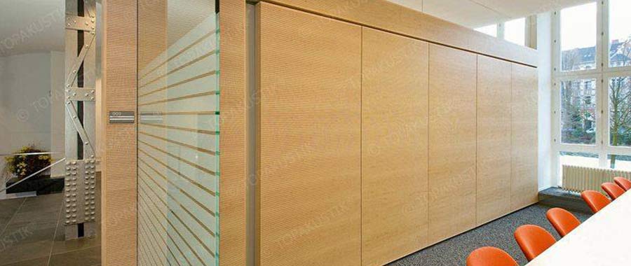 Acoustic wall solution office